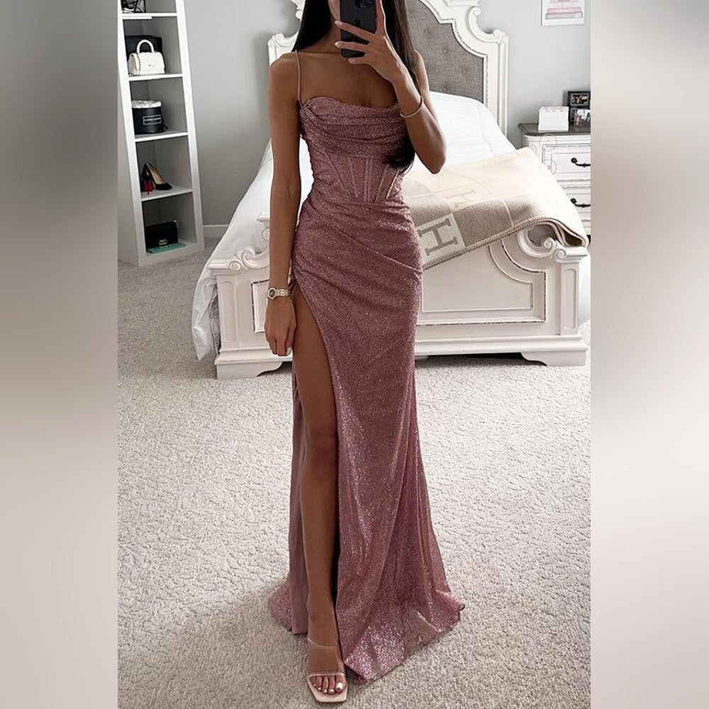 Elina – Abendkleid mit herzförmigem Dekolleté