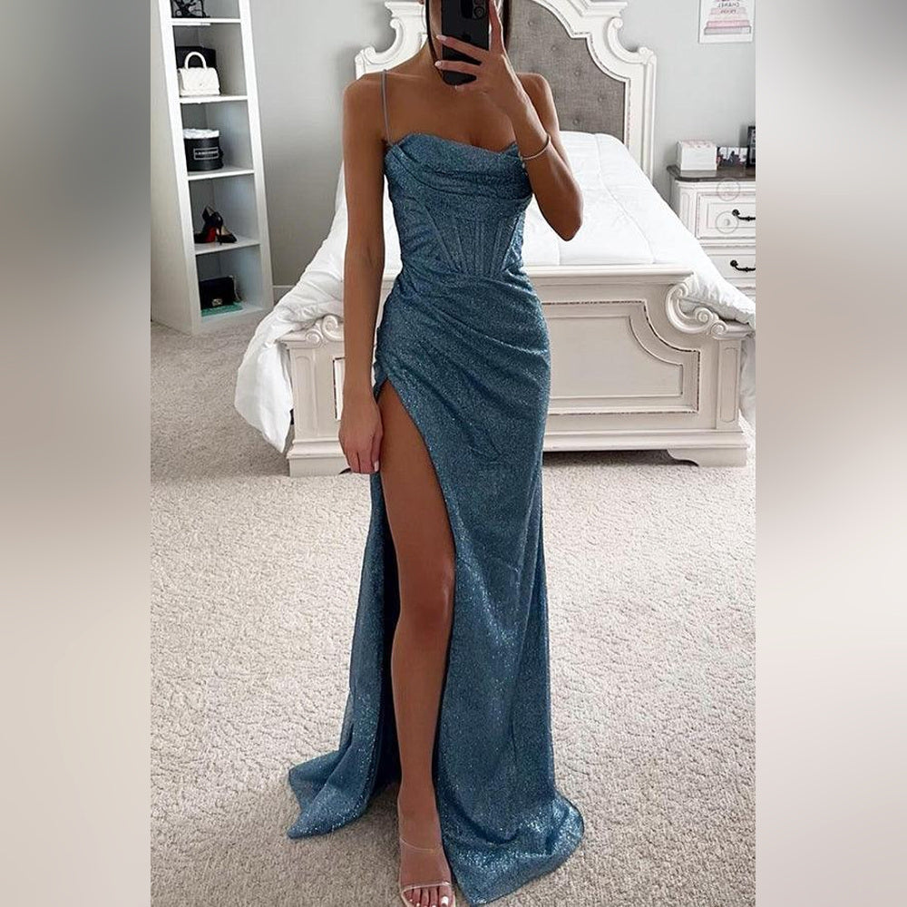 Elina – Abendkleid mit herzförmigem Dekolleté