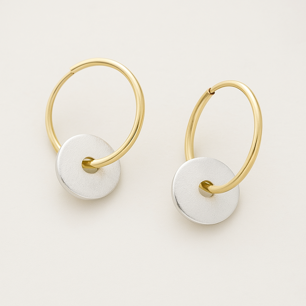Seyna – Elegante Ohrringe aus goldenen und silbernen Kreisen