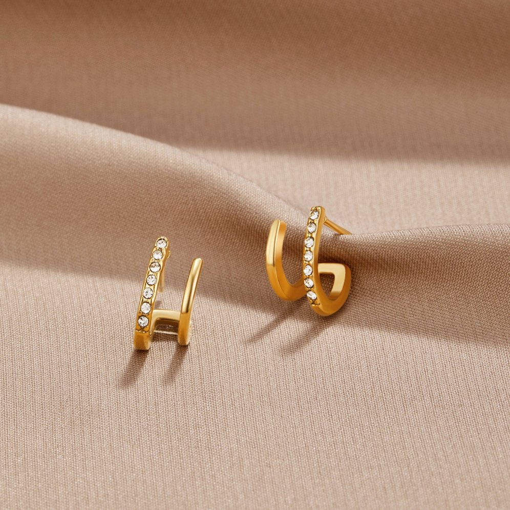 Zendaya – Ohrringe aus Kristall in Krallenform aus 18K Gold