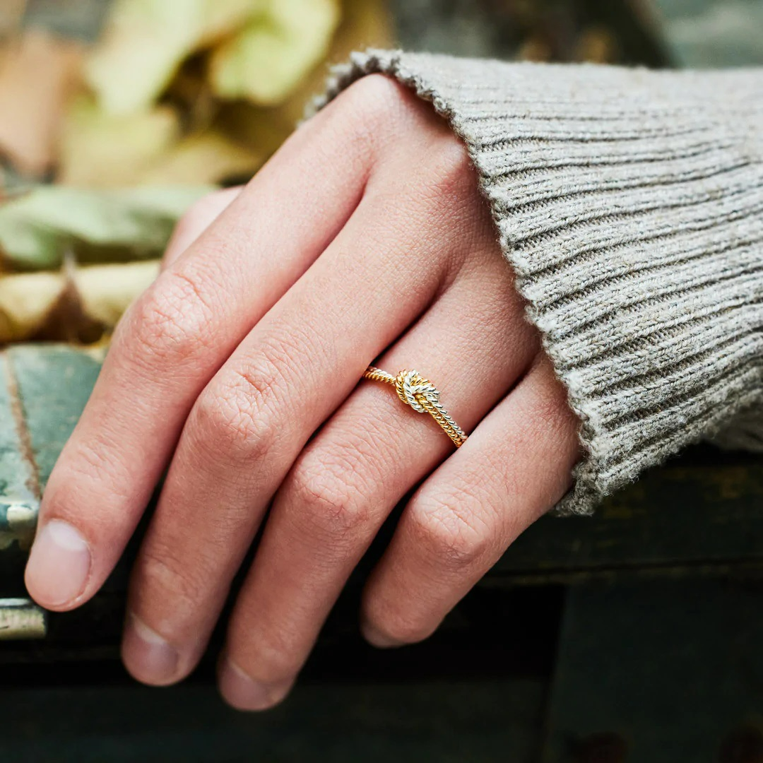 Engelschnur-Knotenring - Gold und Silber