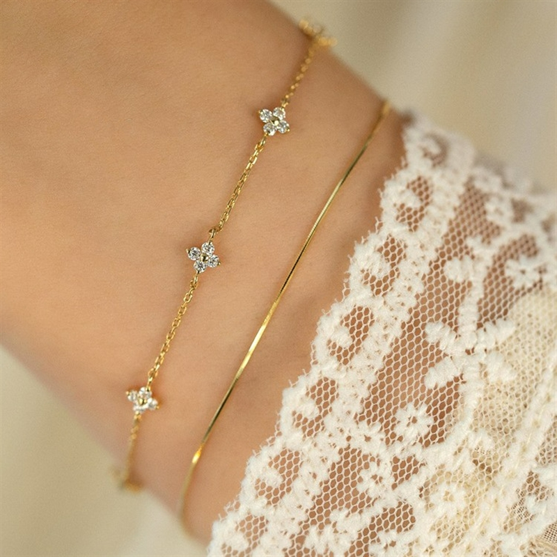 Zirkonblumenarmband - Minimalistisches Armband