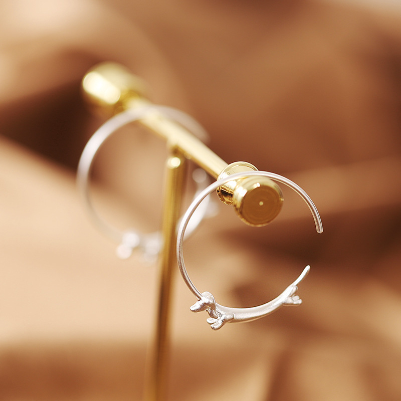 Riham - Ohrringe mit Hula-Hoop-Design eines Dackels