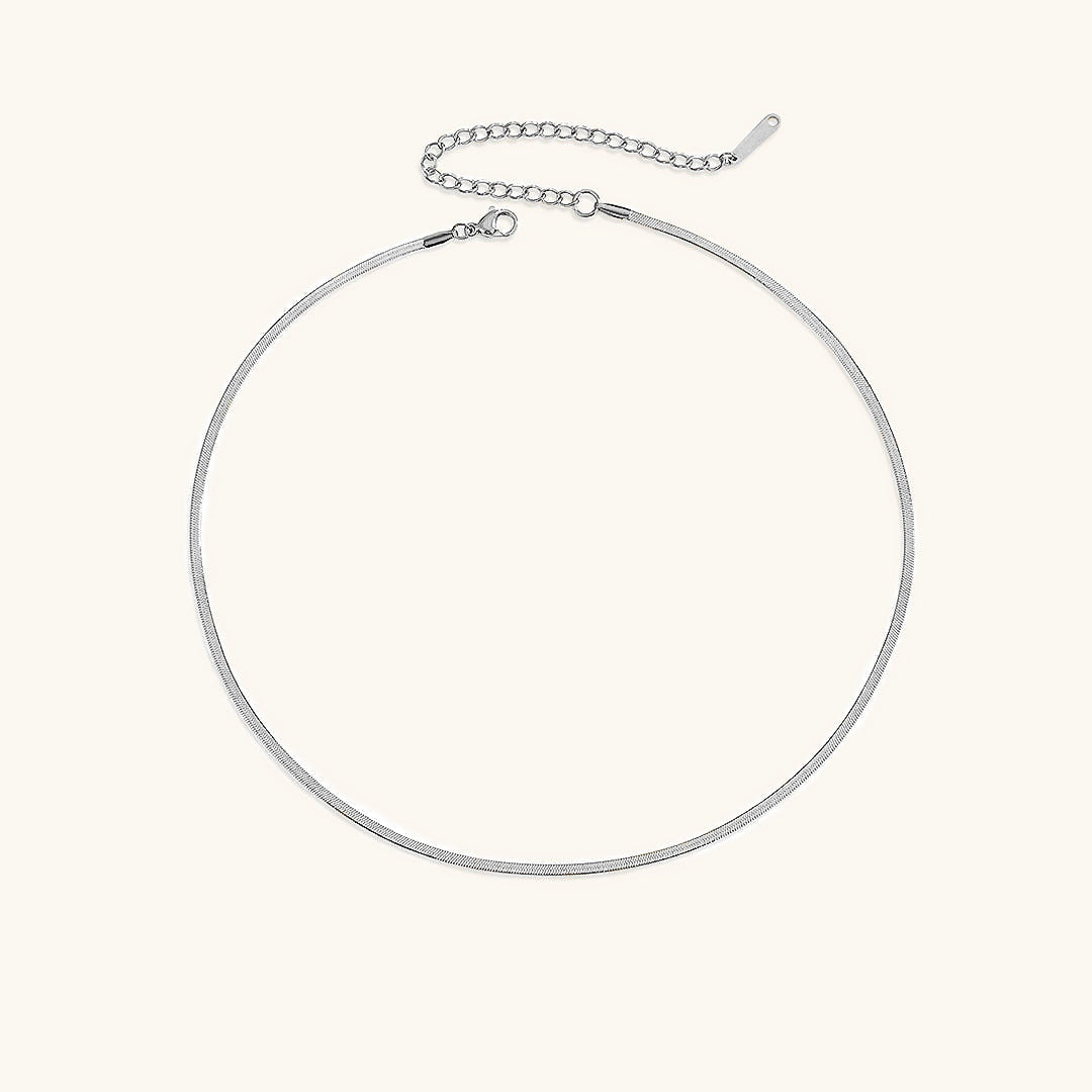 Elizabeth – Goldene Schlangenkette