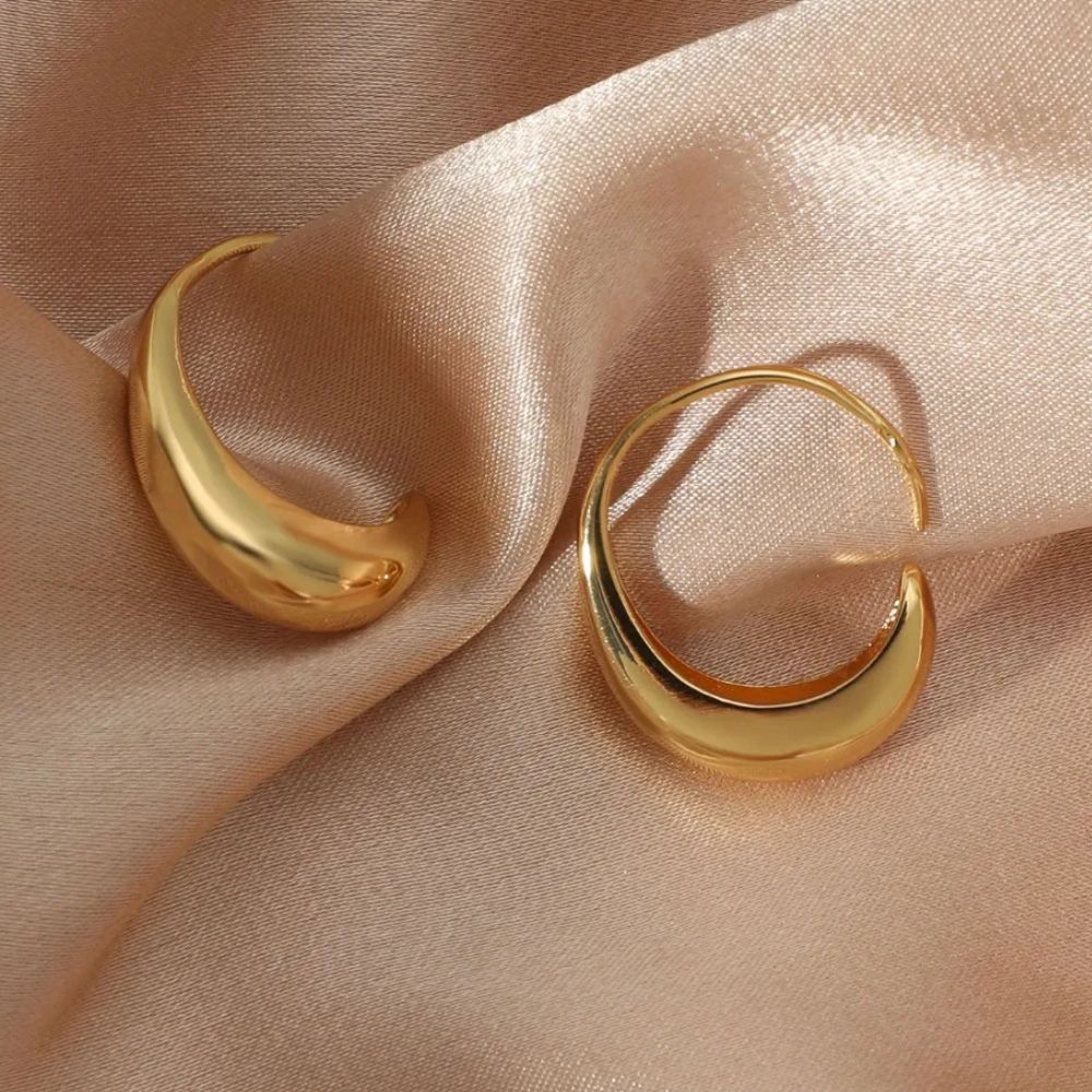 Zeinab – Goldene Creolen