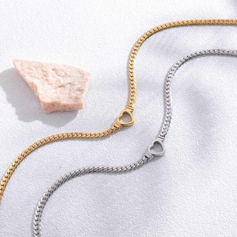 Hollow Herzarmband in Gold - Offenes Herzarmband