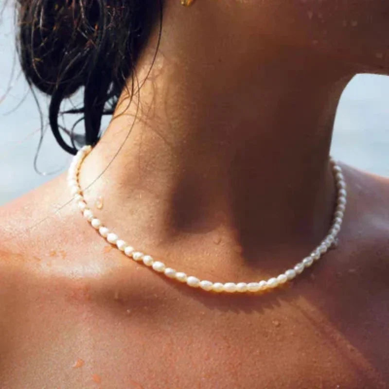 Olivia – Elegante Perlenhalskette