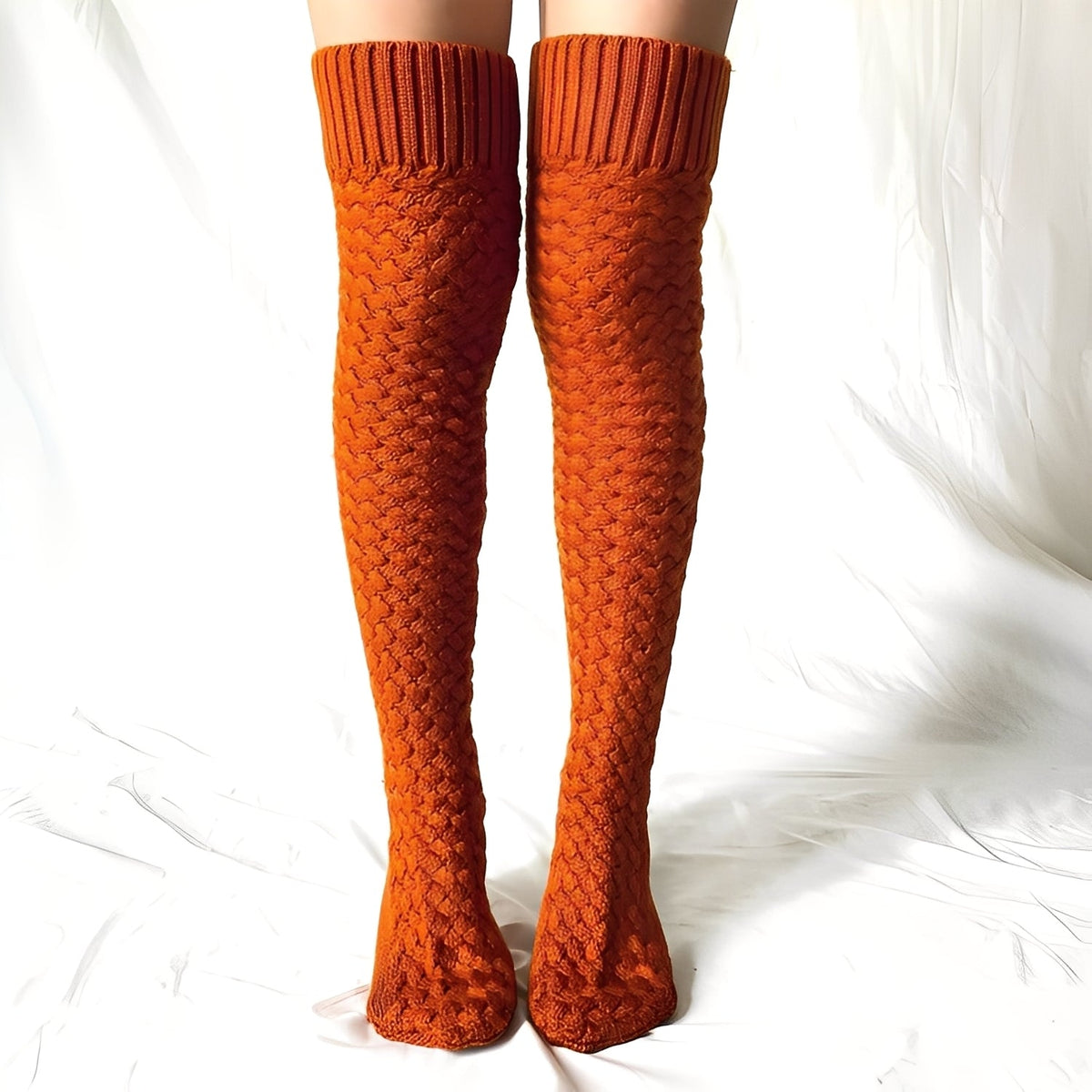 Madeline - Kuschelige Overknee-Socken