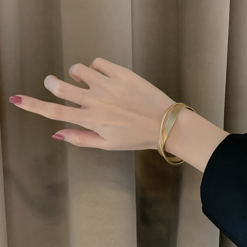 Liora – Strahlendes minimalistisches Armband