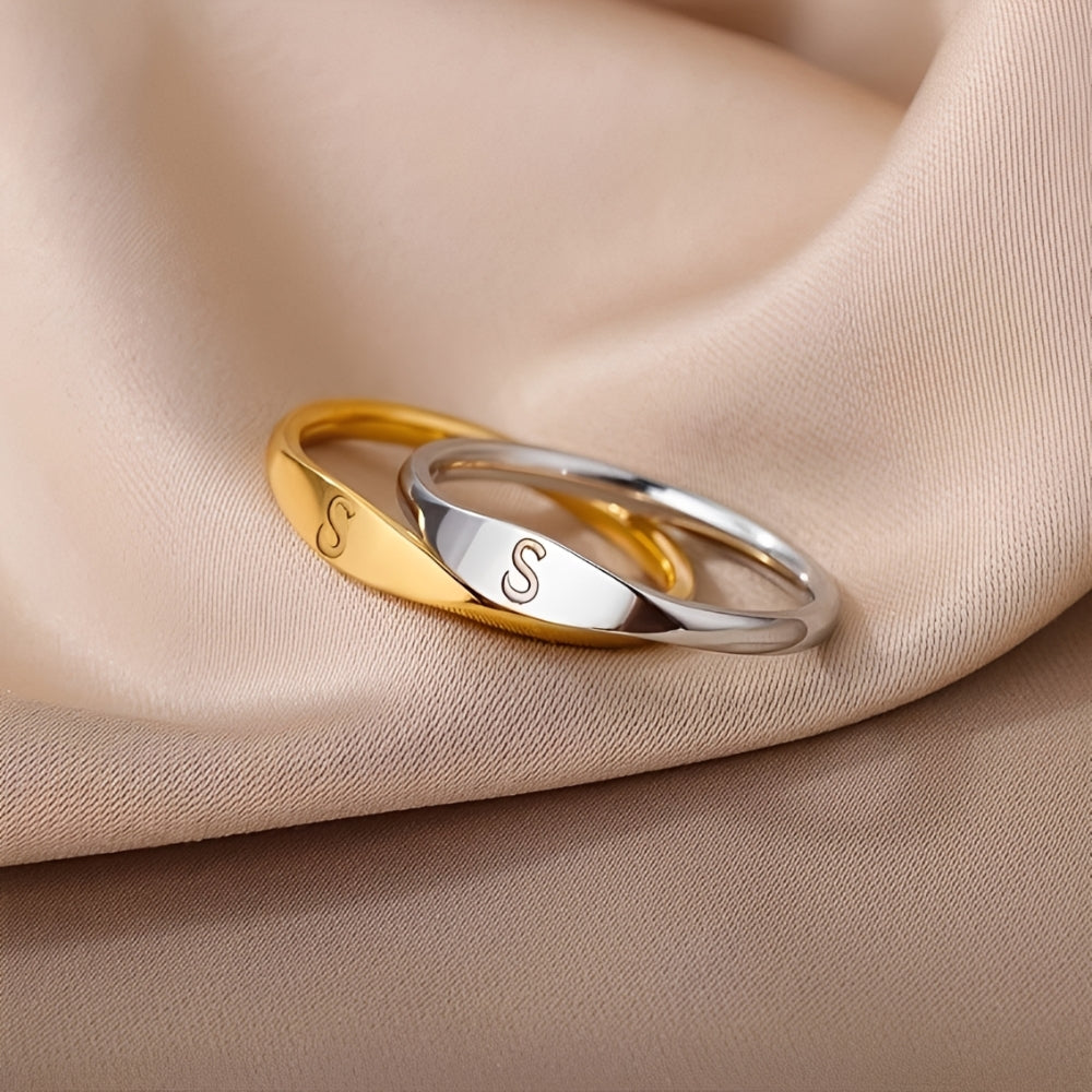 Minimalistischer Namensring | Minimalistischer Ring mit graviertem Anfangsbuchstaben