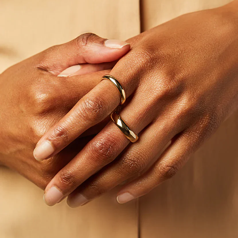 Eloane – Goldener Edelstahlring