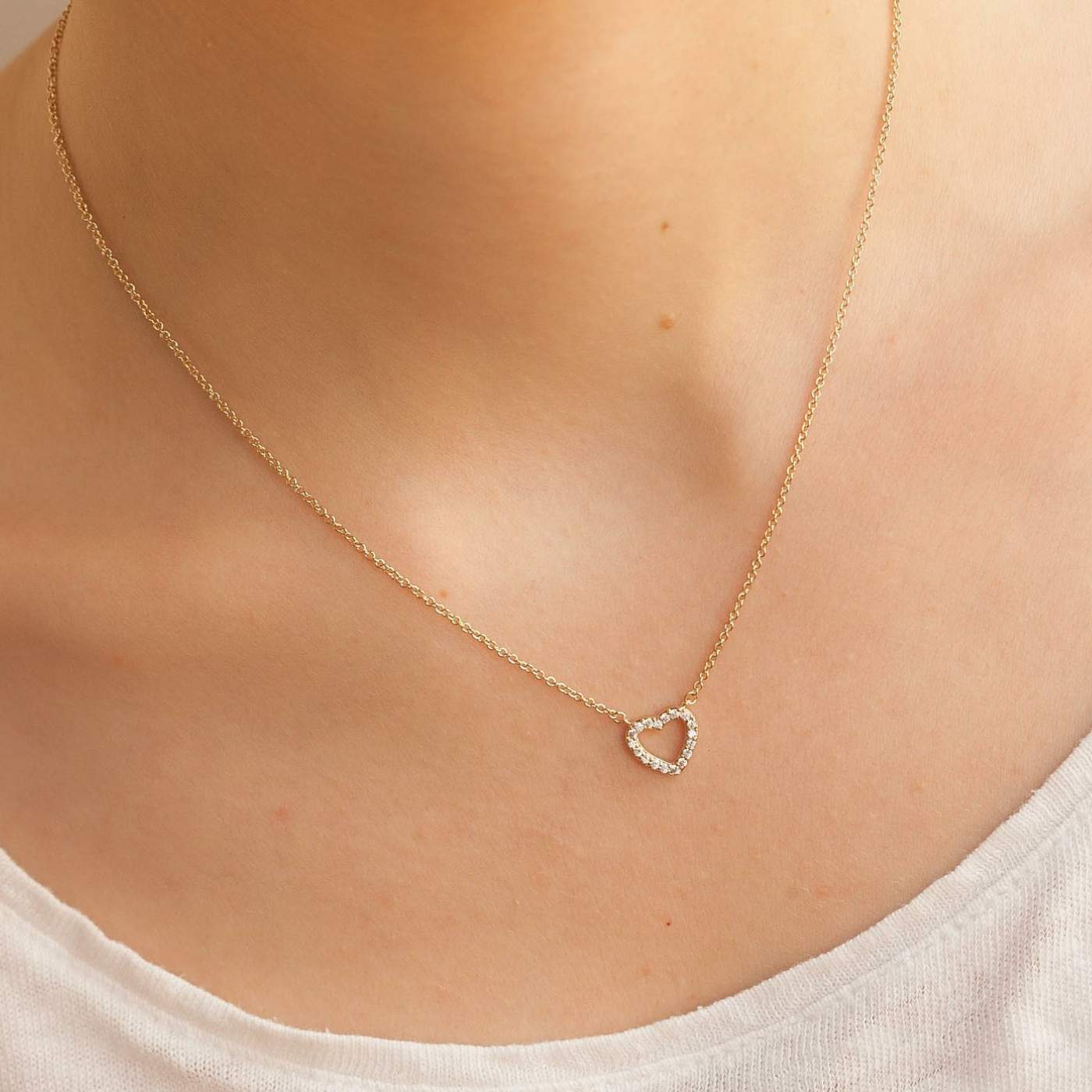Kleines Liebes-Halsband - Herz-Halsband aus Gold und Diamanten