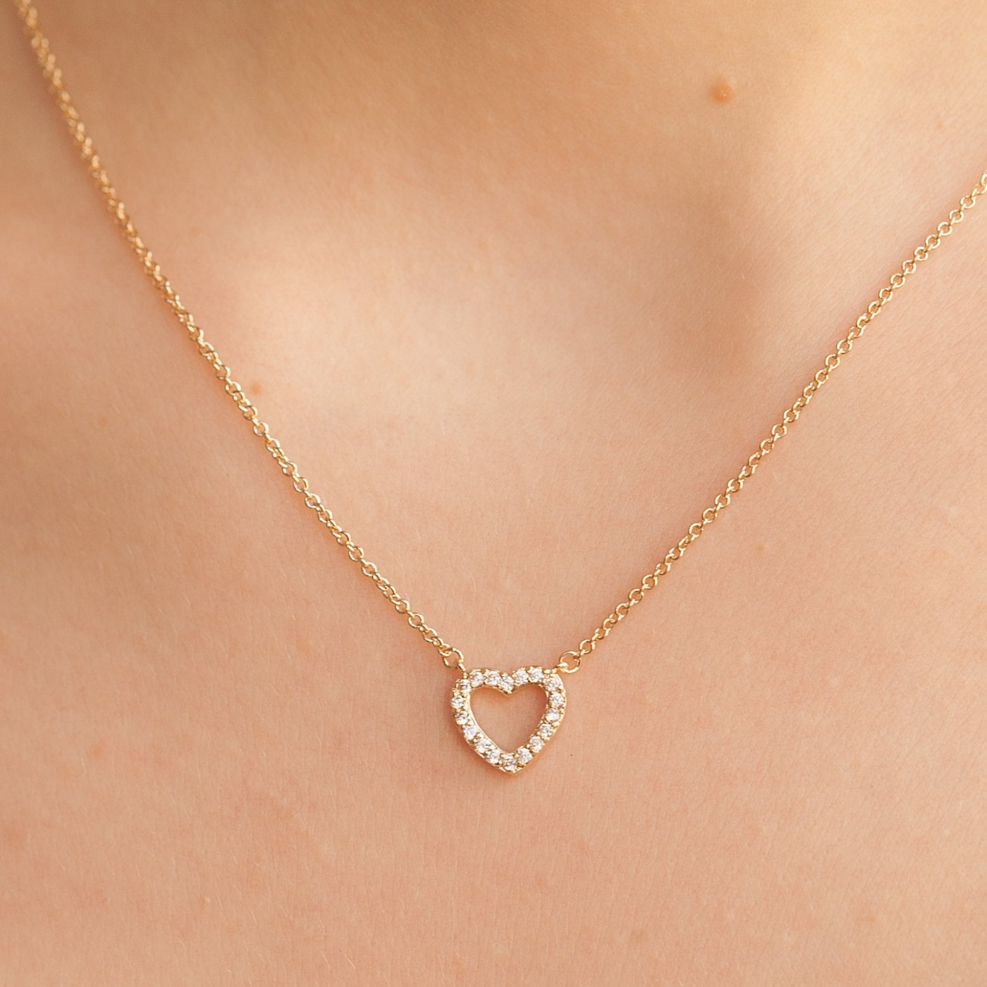 Kleines Liebes-Halsband - Herz-Halsband aus Gold und Diamanten