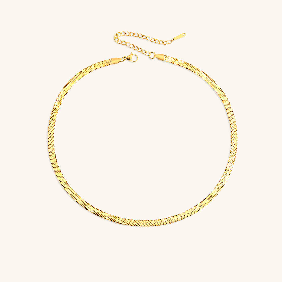 Elizabeth – Goldene Schlangenkette