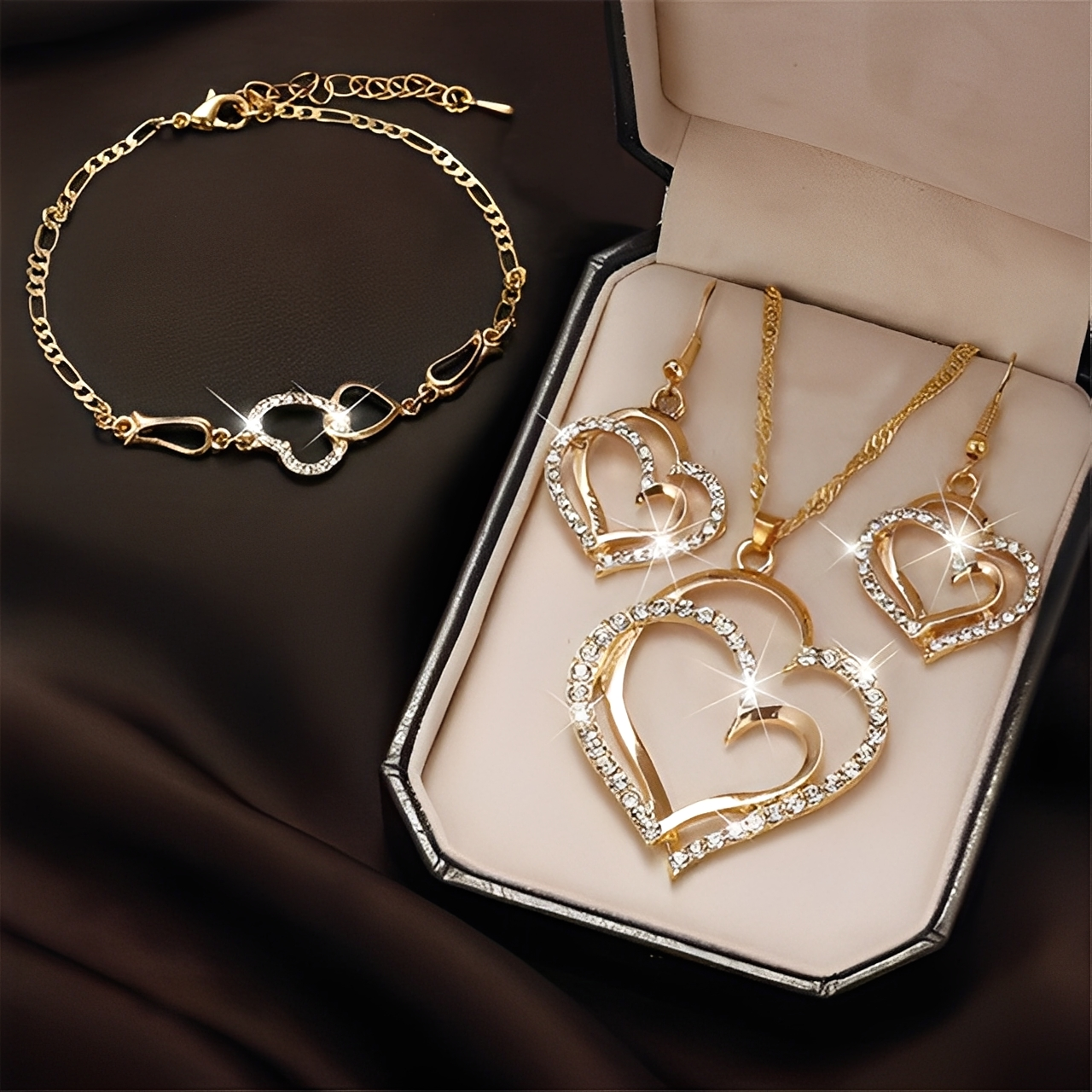 Celia – Romantisches Halsketten- und Ohrring-Set aus Gold