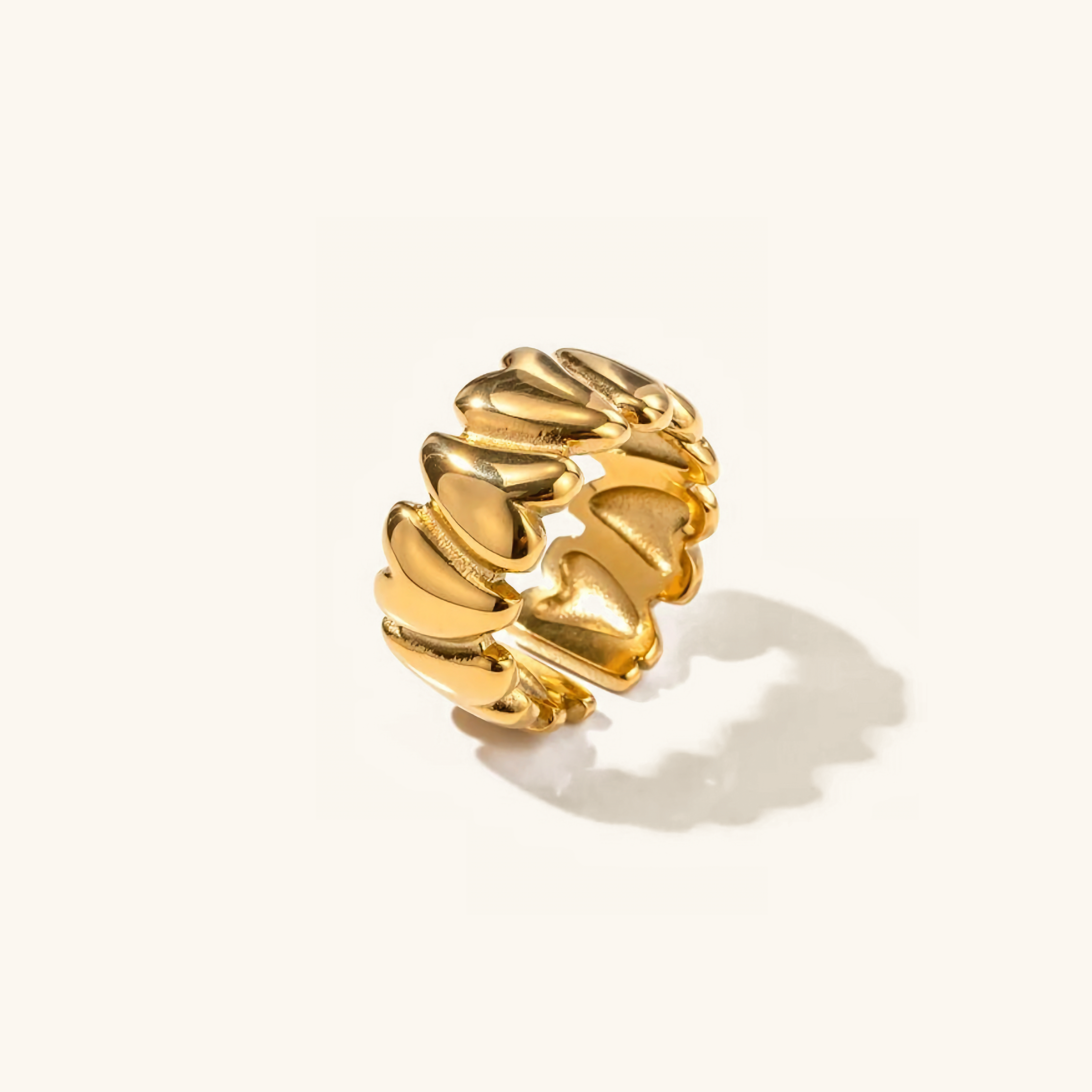Elena – Unbeständiger Herzring aus Gold