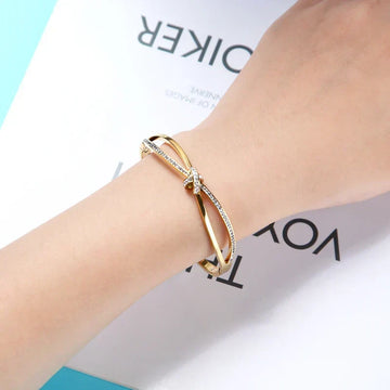 Dalia – Elegantes Knotenarmband