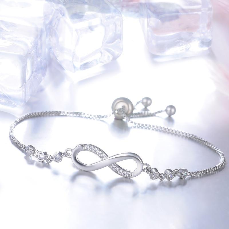Megan – Verstellbares unendliches Silberarmband