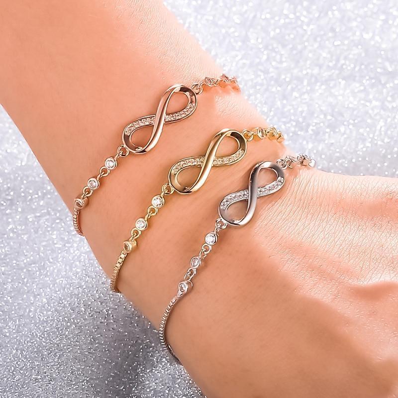 Megan – Verstellbares unendliches Silberarmband