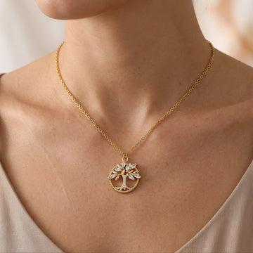 Toshi – Lebensbaum-Halskette aus Gold mit Zirkonia