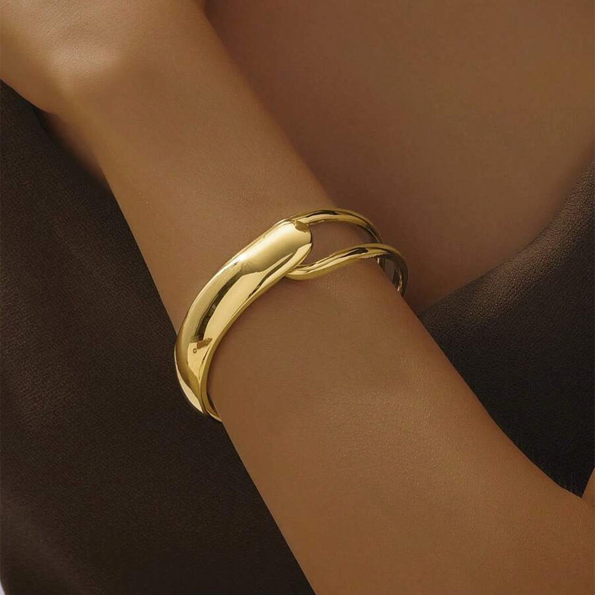 Alyssa – Elegantes goldenes Armband