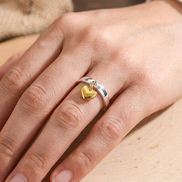 Maelie – Silberring mit beweglichem Herz im Retro-Stil