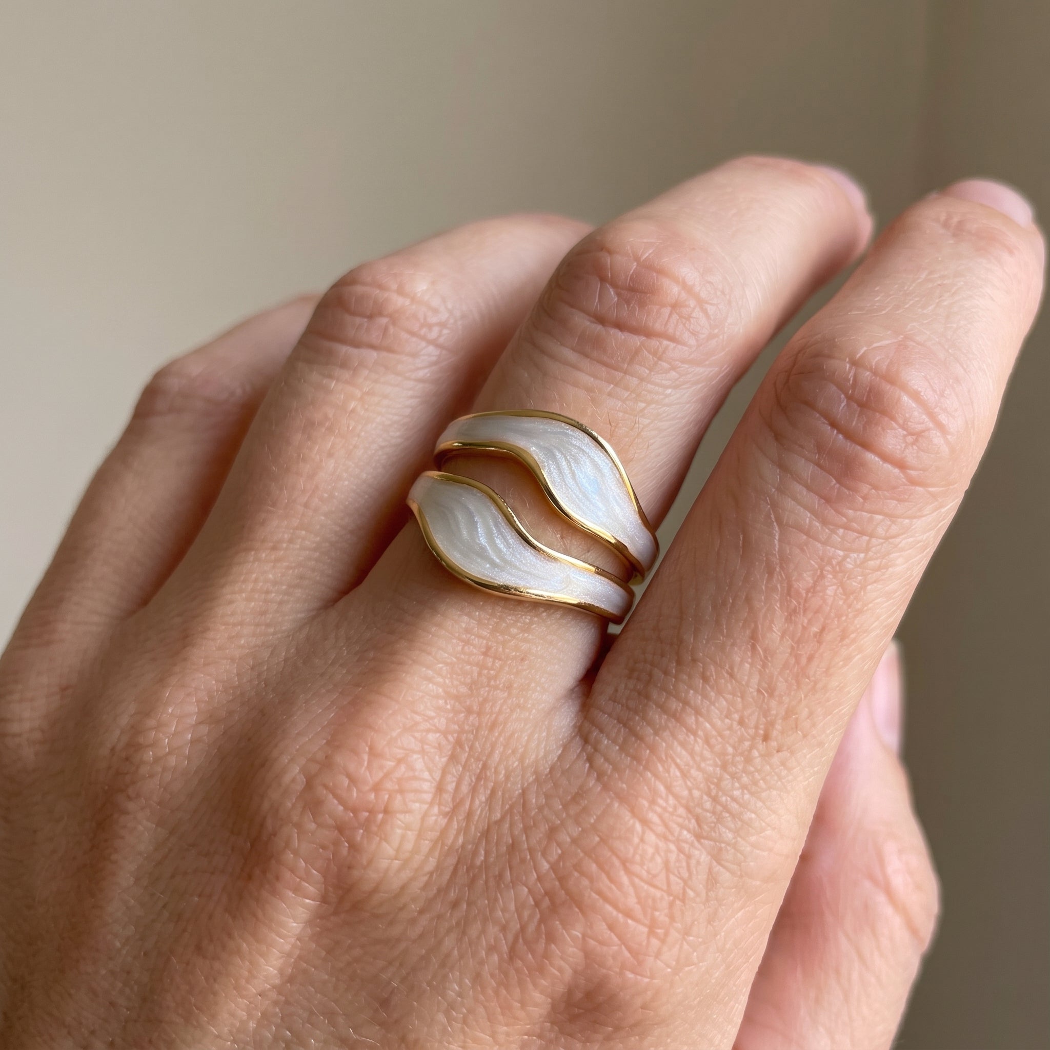 Niana – Vintage-Ring aus Weißgold