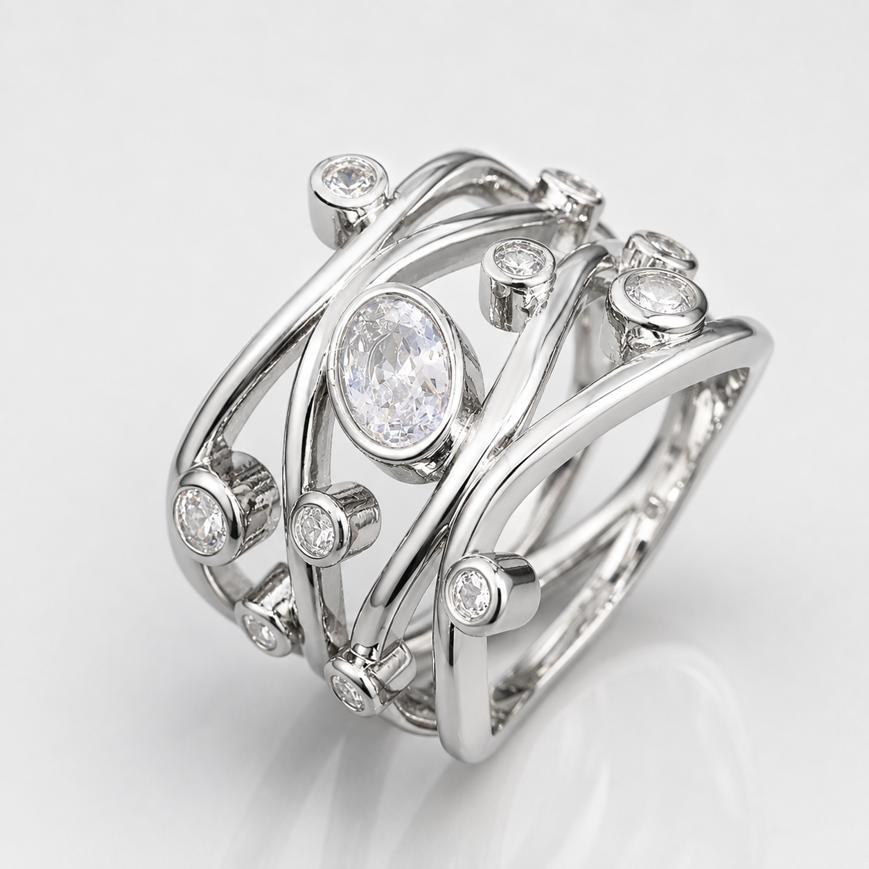 Inara – Vintage-Silberring mit unregelmäßigem Zirkon
