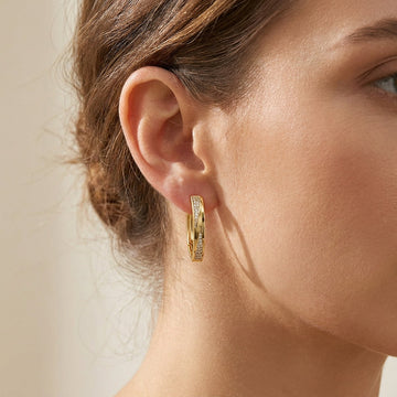 Sophie – Ohrringe aus Gold und Edelsteinen