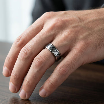 Jarl – Wikinger Ring mit archaischem Design