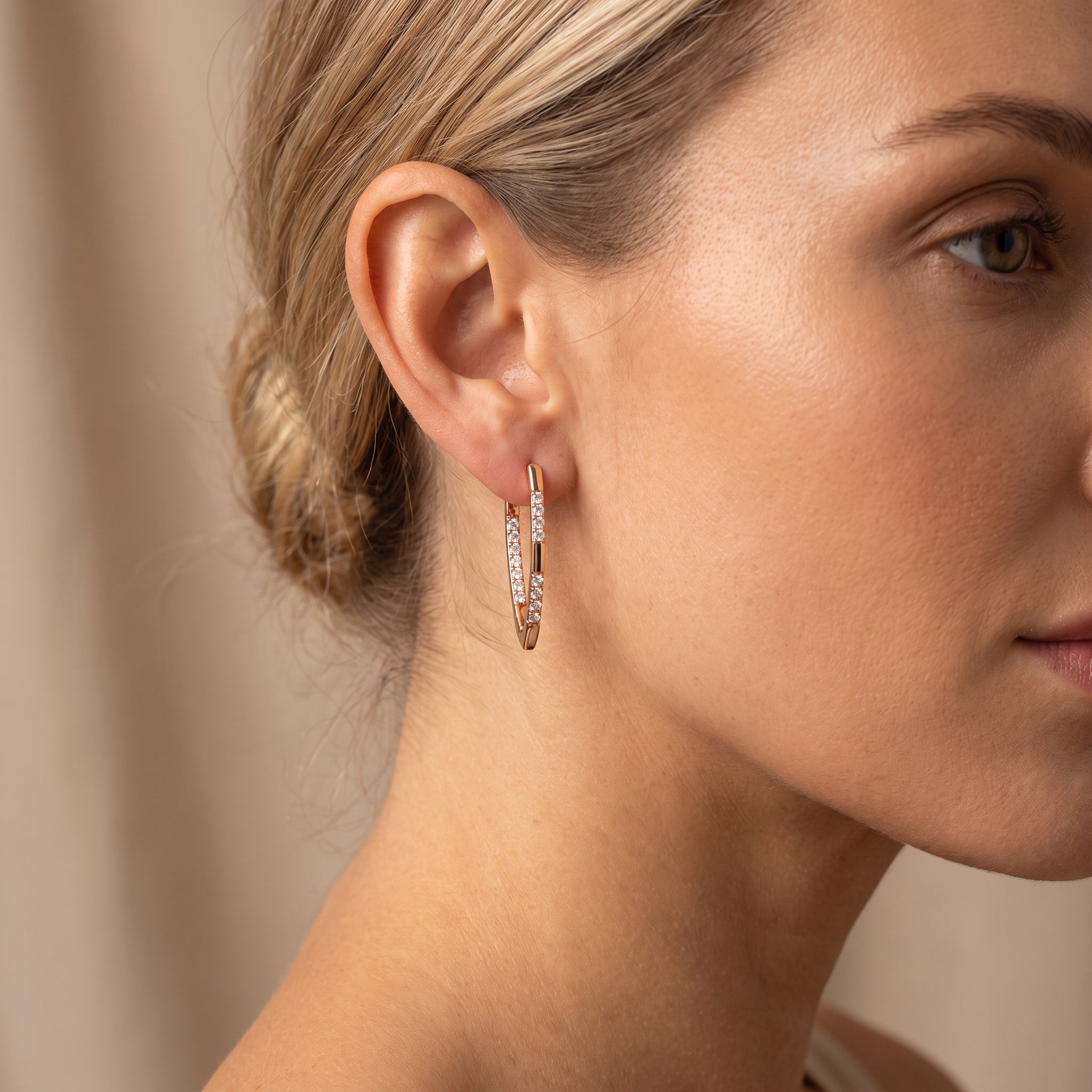 Cleah – Elegante Ohrringe aus goldenem Zirkonia