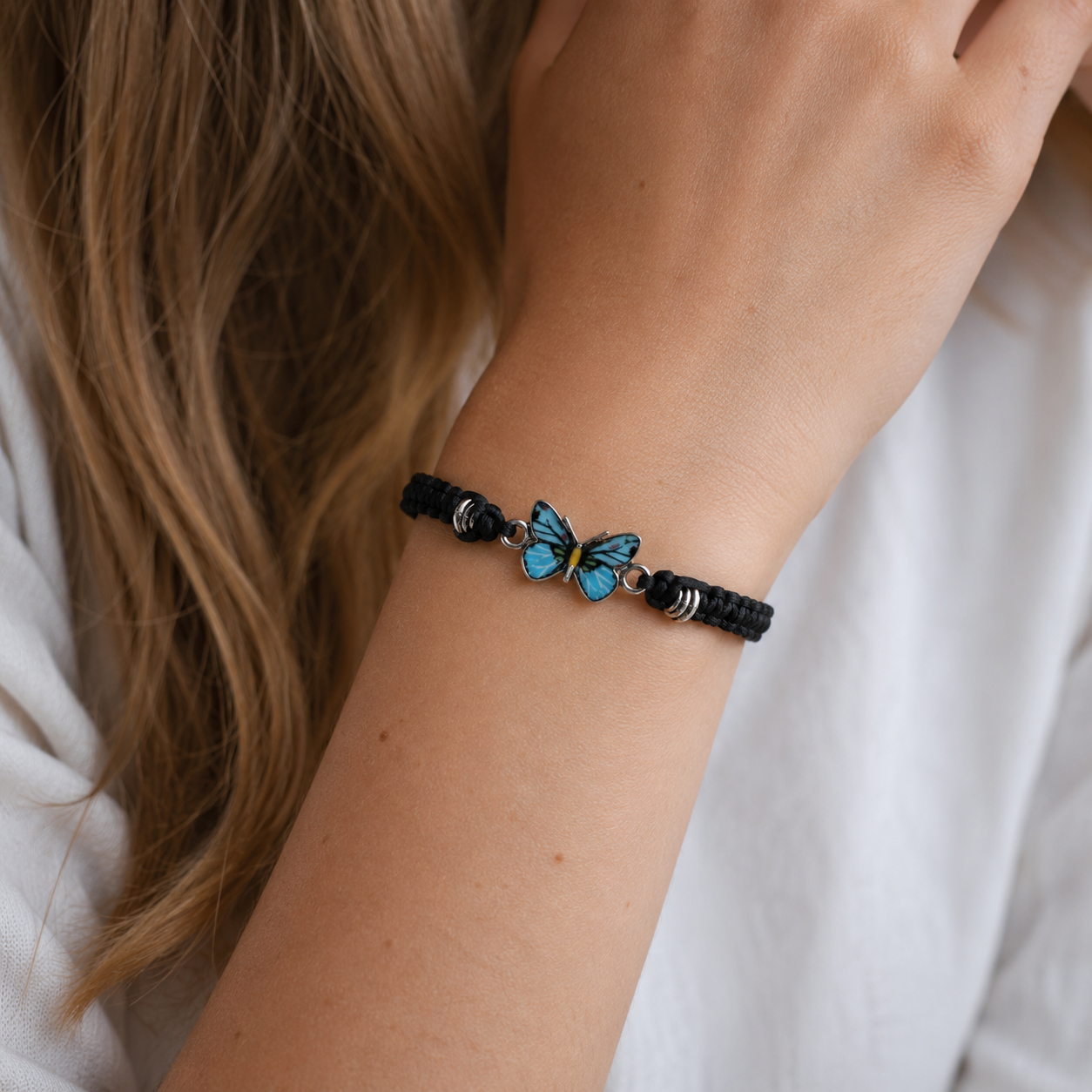 Elvina – Blaues Schmetterlingsarmband
