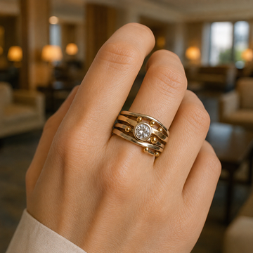 Dalia – Vintage Goldring mit eingearbeitetem Zirkonia