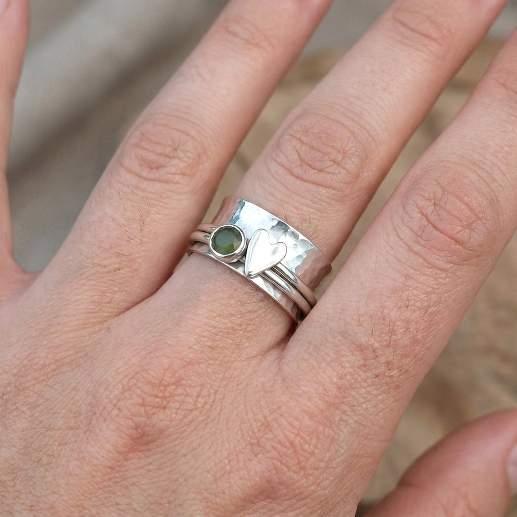 Maely – Retro-Herzring aus Silber
