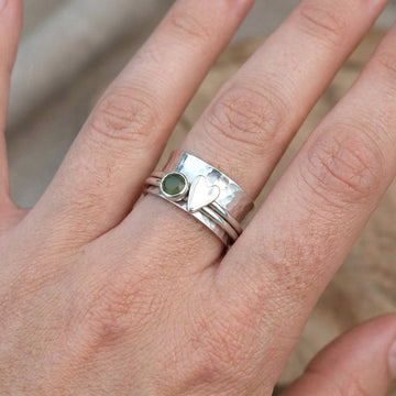 Maely – Retro-Herzring aus Silber