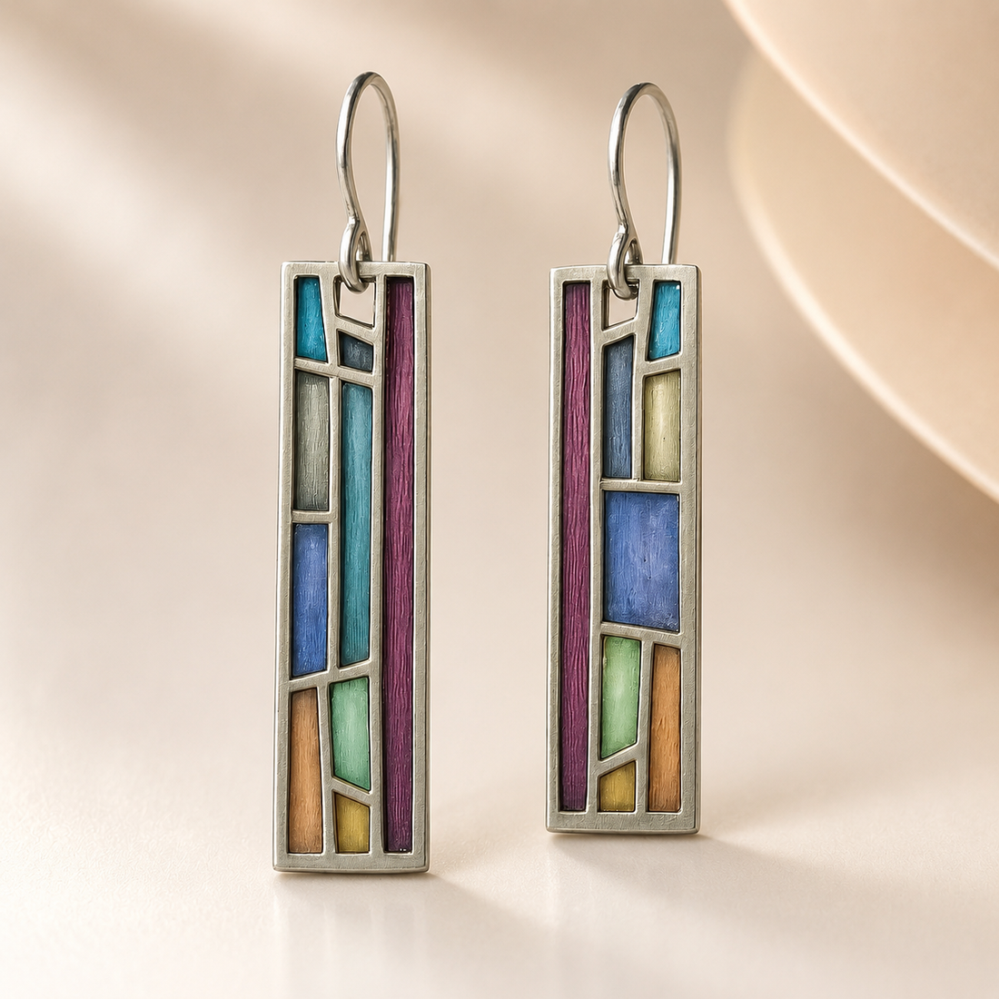 Lina – Vintage-Silberohrringe mit Farbakzenten