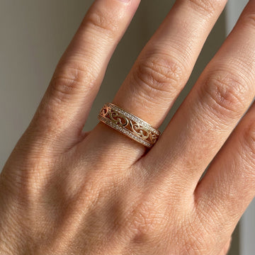 Yeri – Eleganter hohler Ring