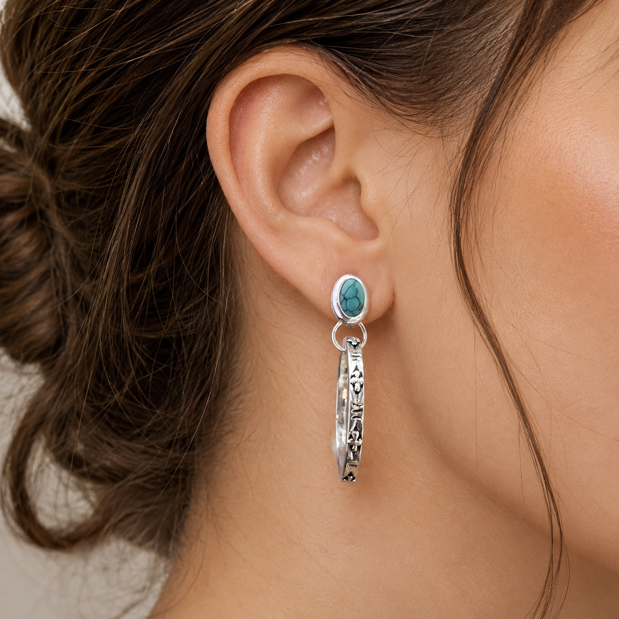 Issa – Vintage Boho-Ohrringe mit Onyx