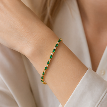Miralyn – Raffiniertes Goldenes Armband