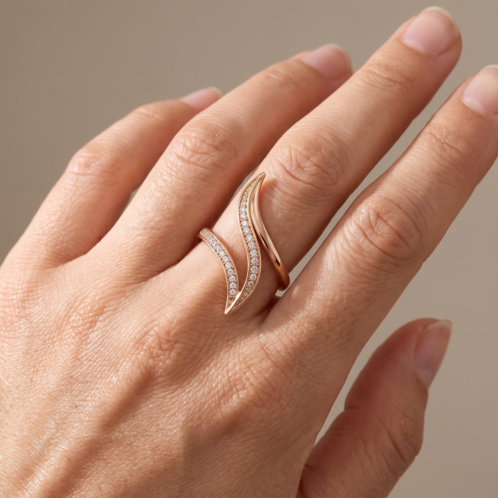 Brianna – Goldring mit Diamanten