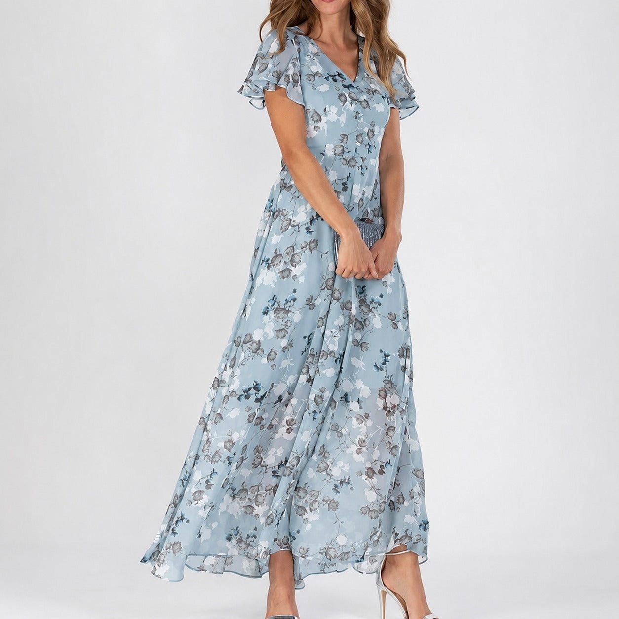 Lea - Ein vielseitiges Blumen-Midikleid für jede Gelegenheit