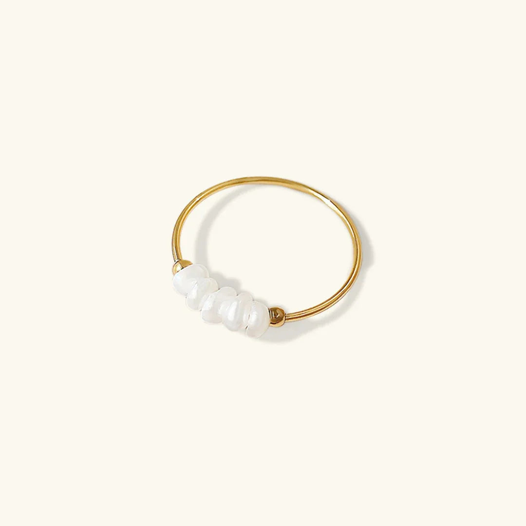 Miori – Natürlicher Perlenring aus Gold