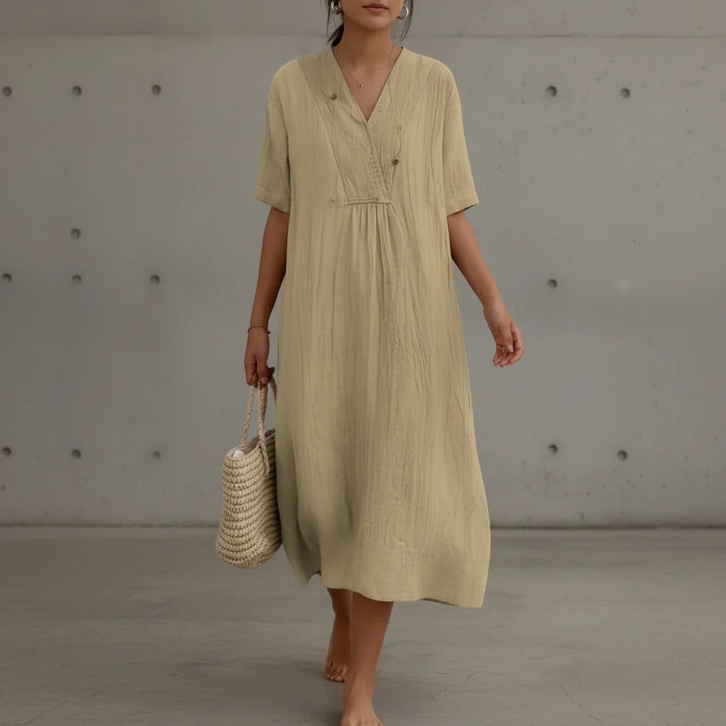 Jayela - Ein Kleid, das sommerliche Eleganz spielerisch verkörpert