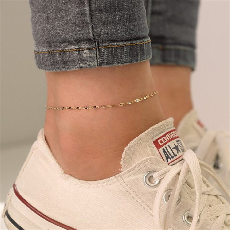 Charlotte – Goldene Fußkette
