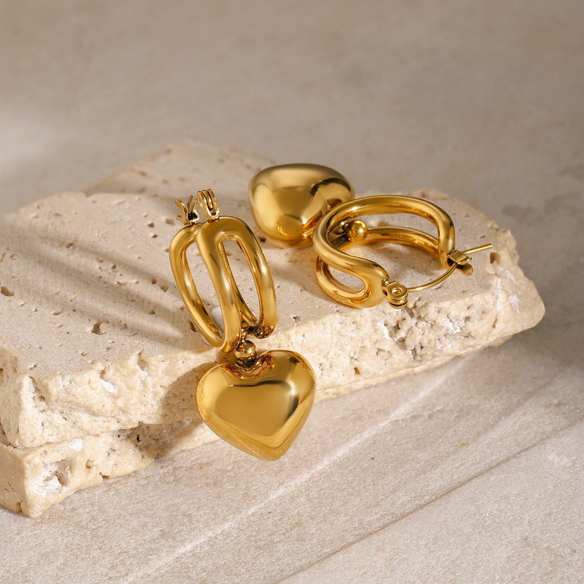 Audrey - Herzohrringe aus Gold