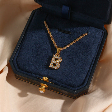 Maeve - Diamantkette mit Initialen