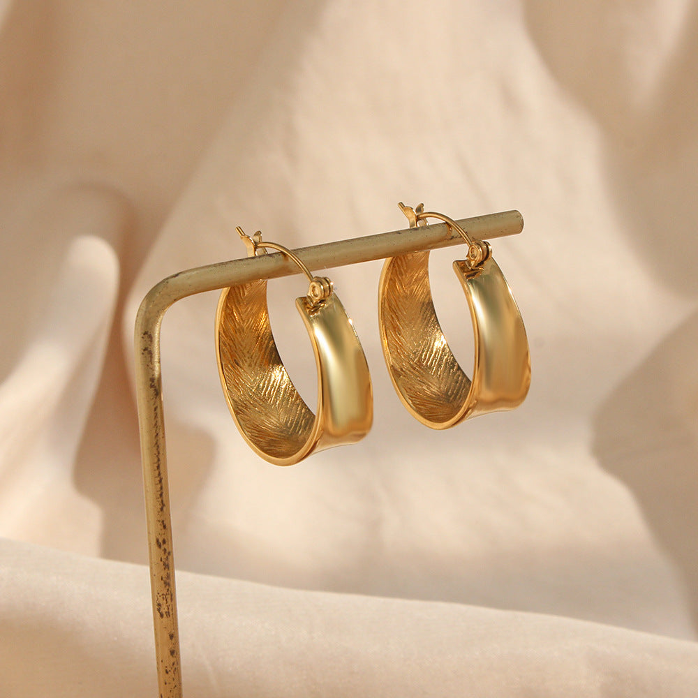 Lyla – Goldene Creolen