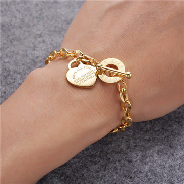 Alessia – Trendige Damenarmband aus Titanstahl