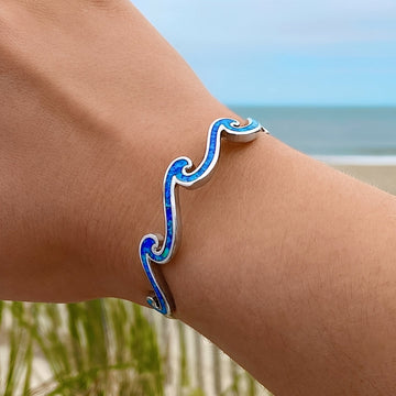 Naya – Wellenarmband aus Opal und Silber