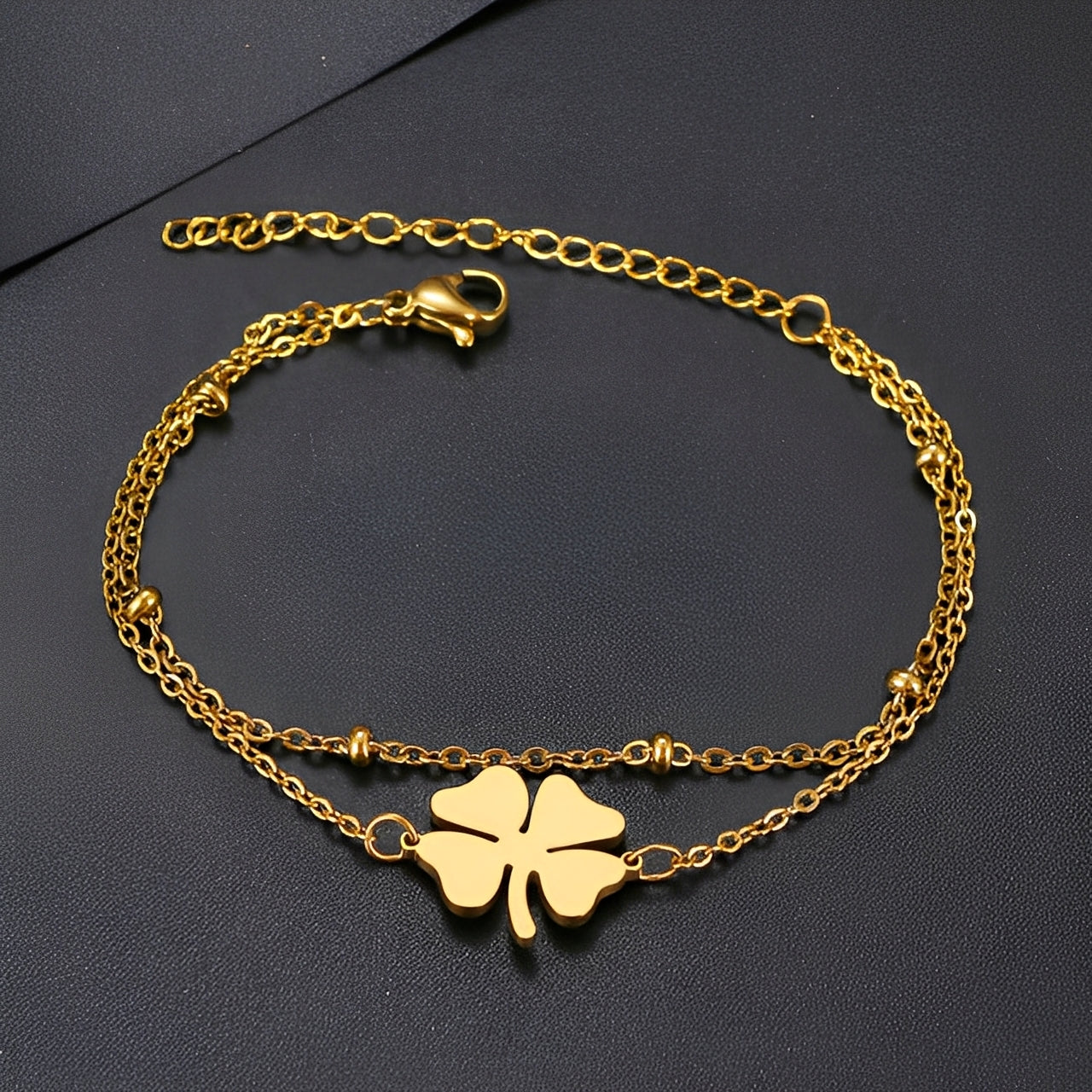 Sanya – Kleeblattarmband aus Gold und Silber